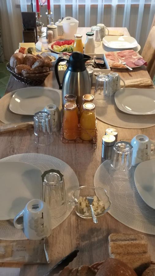 Moselina Gaestezimmer ซังก์อัลเดอกุนด์ ภายนอก รูปภาพ