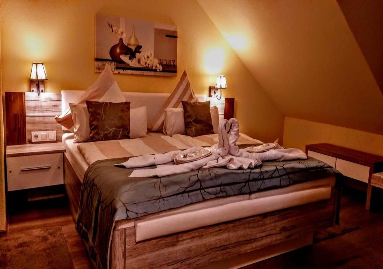 Moselina Gaestezimmer ซังก์อัลเดอกุนด์ ภายนอก รูปภาพ