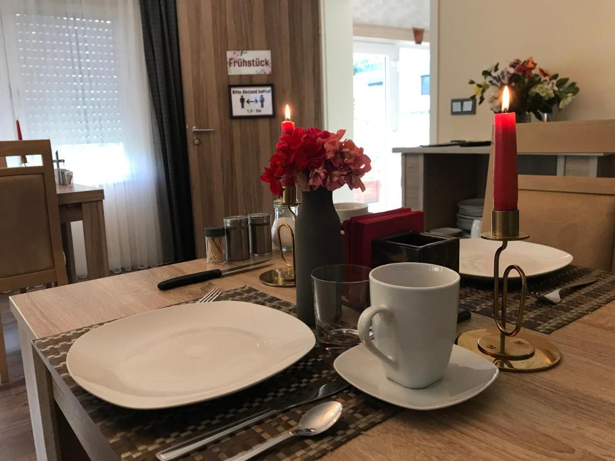 Moselina Gaestezimmer ซังก์อัลเดอกุนด์ ภายนอก รูปภาพ